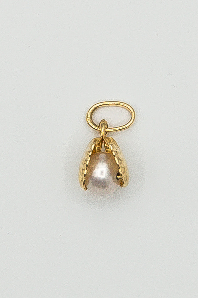 Pearl Shell Pendant