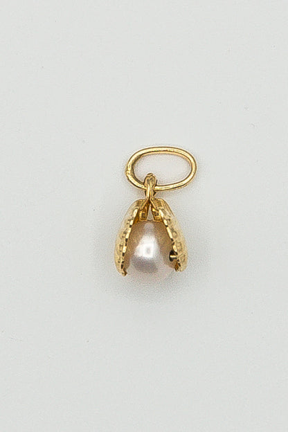 Pearl Shell Pendant