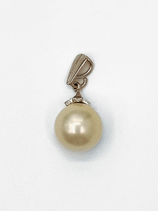 White Gold Faux Pearl Pendant