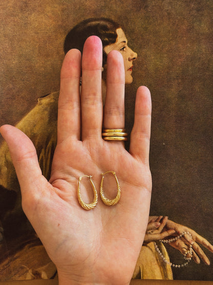 Textured Oval Hoops